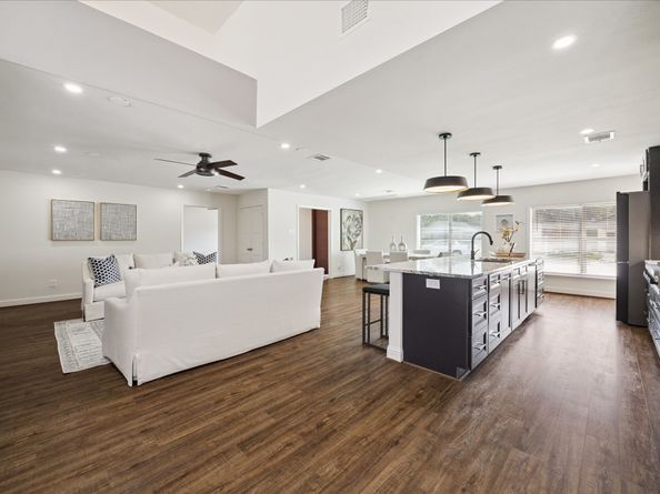 2519 Tannehill Drive, Houston TX 77008