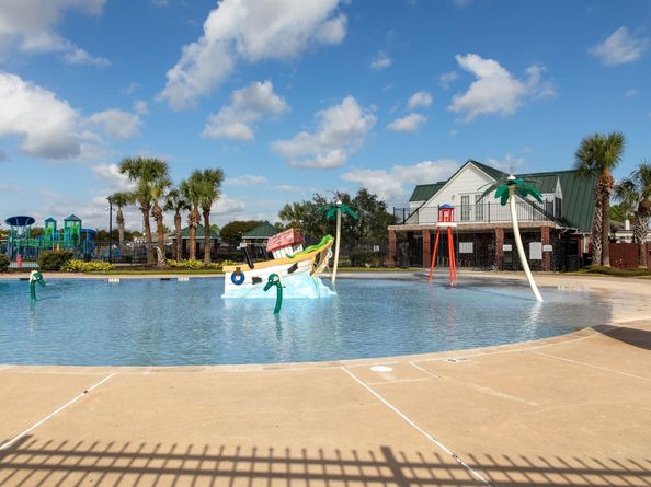 17602 S Summit Canyon Drive, Houston TX 77095