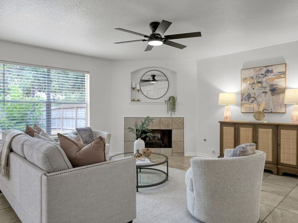 17602 S Summit Canyon Drive, Houston TX 77095