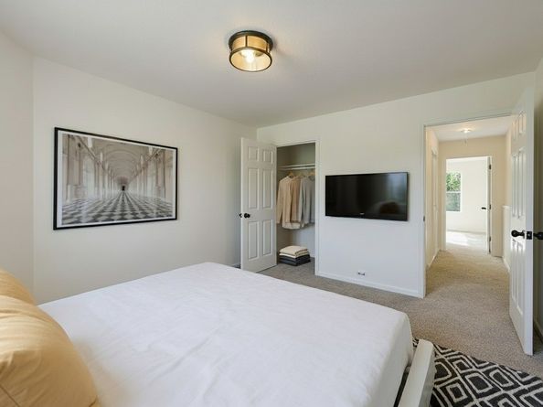 17602 S Summit Canyon Drive, Houston TX 77095