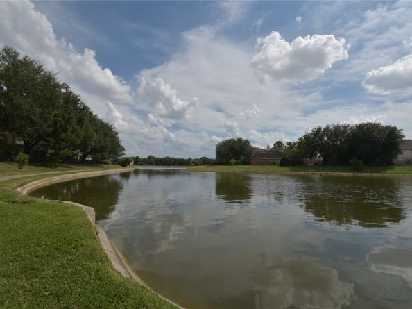 17602 S Summit Canyon Drive, Houston TX 77095