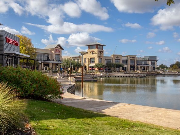 17602 S Summit Canyon Drive, Houston TX 77095