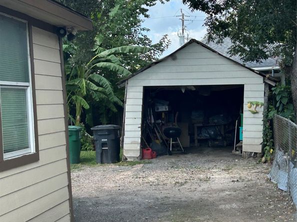 6641 Avenue K, Houston TX 77011