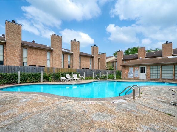 10912 Gulf Freeway 28, Houston TX 77034