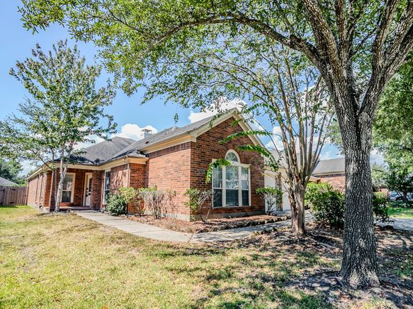 17619 Sequoia View Lane, Humble TX 77346