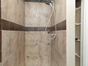 2706 Stetson Lane, Houston TX 77043