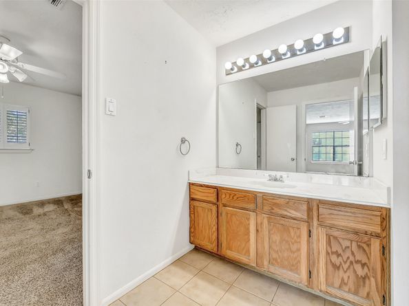 14818 Cobre Valley Drive, Houston TX 77062