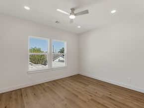 123 Amundsen Street B, Houston TX 77009