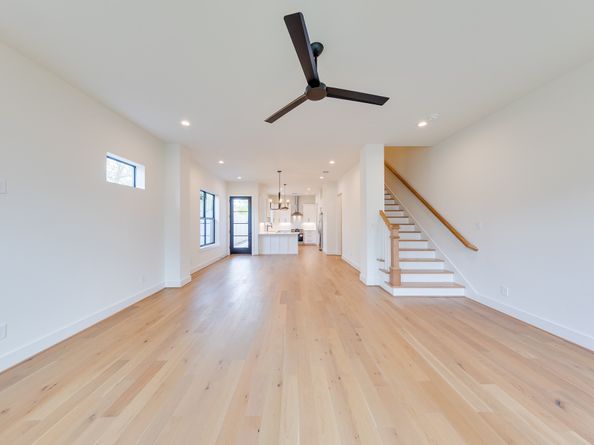 5709 Gano Street, Houston TX 77009