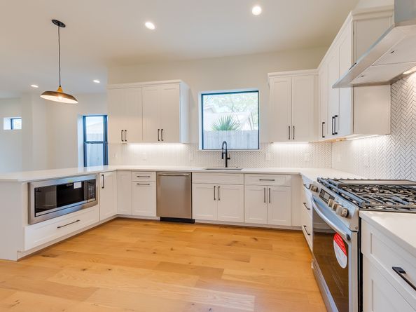 5709 Gano Street, Houston TX 77009