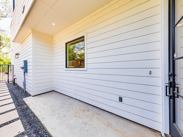 5709 Gano Street, Houston TX 77009