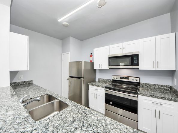6000 Reims Road 3009, Houston TX 77036