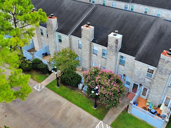 6000 Reims Road 3009, Houston TX 77036
