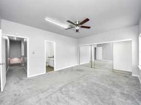 6000 Reims Road 3009, Houston TX 77036