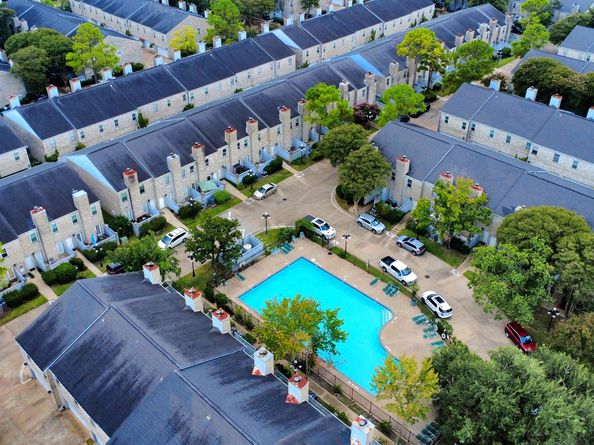 6000 Reims Road 3009, Houston TX 77036