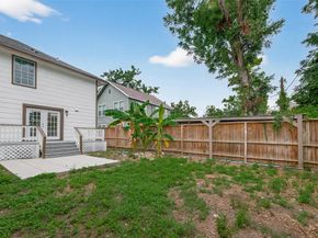 1933 Santa Rosa Street, Houston TX 77023