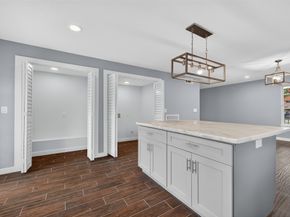 1933 Santa Rosa Street, Houston TX 77023