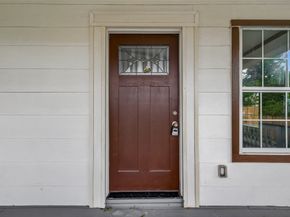 1933 Santa Rosa Street, Houston TX 77023