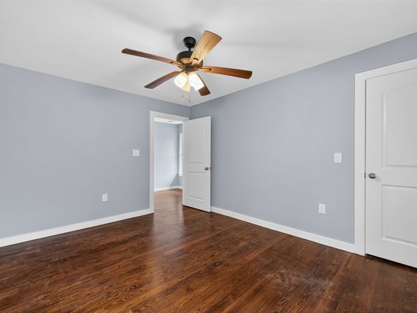 1933 Santa Rosa Street, Houston TX 77023