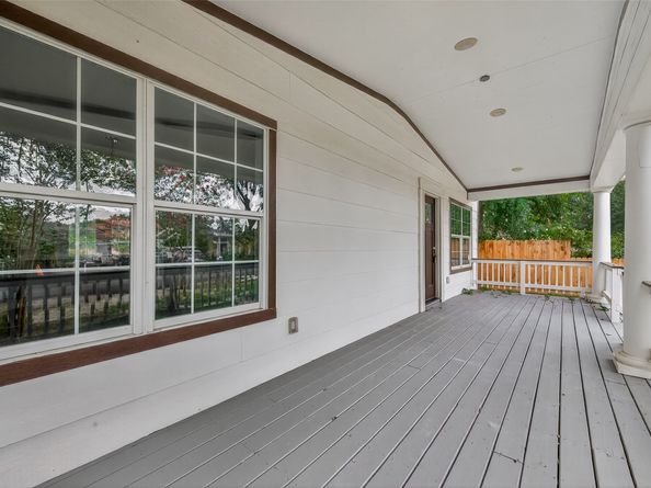 1933 Santa Rosa Street, Houston TX 77023