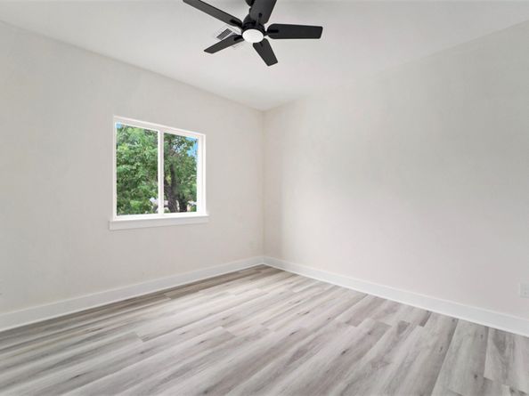 9807 Bamboo A, Houston TX 77041