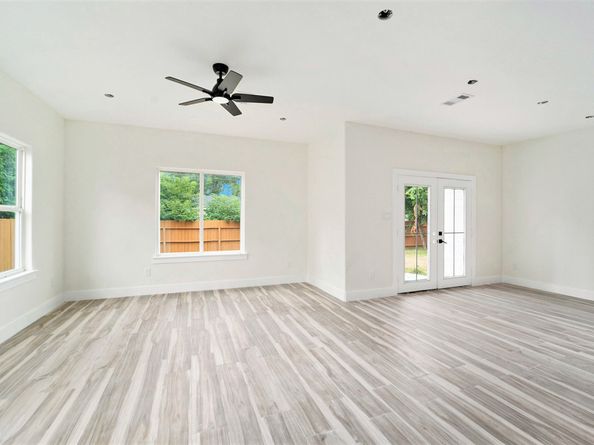 9807 Bamboo A, Houston TX 77041