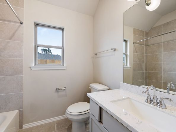 2606 Prairie Star Lane, Conroe TX 77385