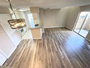 1515 Sandy Springs Road 1808, Houston TX 77042