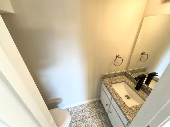 1515 Sandy Springs Road 1808, Houston TX 77042