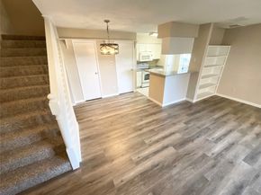 1515 Sandy Springs Road 1808, Houston TX 77042
