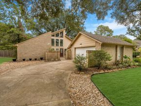 7202 Benwich Circle, Houston TX 77095