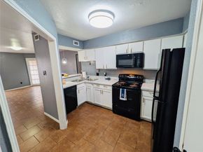 12500 Sandpiper Drive 109, Houston TX 77035
