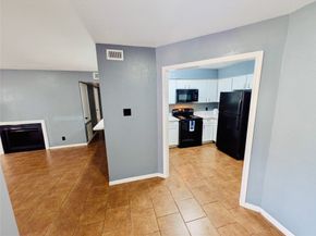 12500 Sandpiper Drive 109, Houston TX 77035