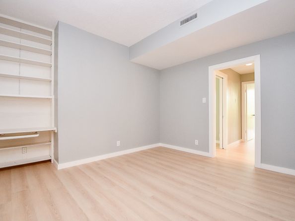 9333 Memorial Drive 306, Houston TX 77024