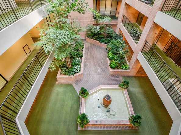 9333 Memorial Drive 306, Houston TX 77024