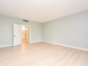 9333 Memorial Drive 306, Houston TX 77024