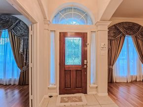 15811 Sandisfield Lane, Houston TX 77084