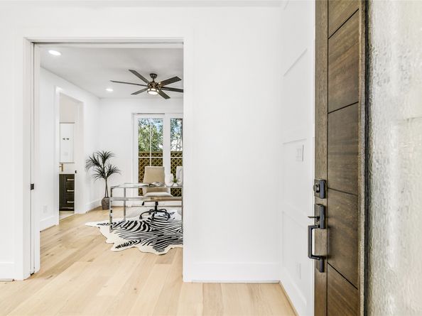 1909 Lauderdale Street, Houston TX 77030