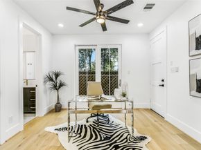 1909 Lauderdale Street, Houston TX 77030