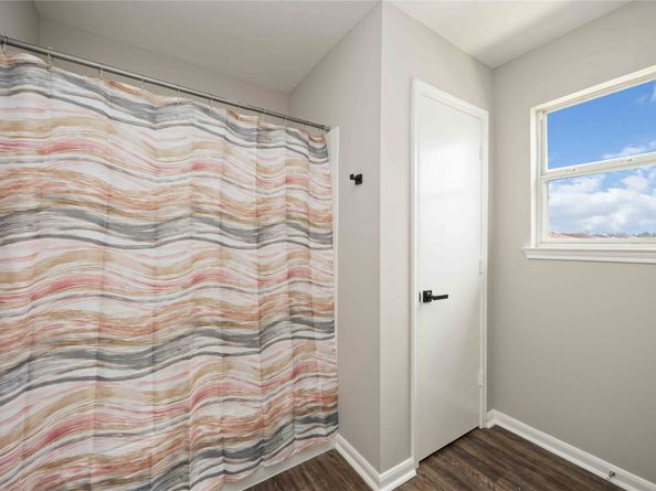 2623 Skyview Glen Court, Houston TX 77047