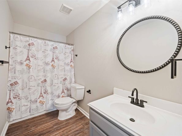 2623 Skyview Glen Court, Houston TX 77047