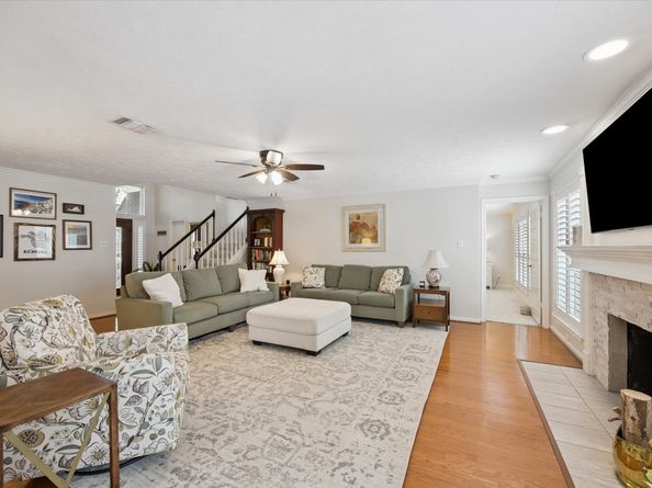 15726 Echo Lodge Drive, Houston TX 77095