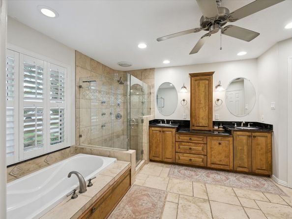 15726 Echo Lodge Drive, Houston TX 77095