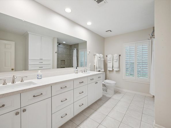 15726 Echo Lodge Drive, Houston TX 77095