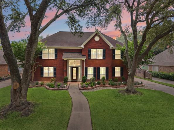 15726 Echo Lodge Drive, Houston TX 77095