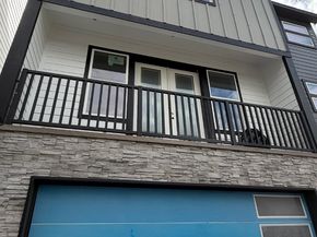 2707 Berry Street, Houston TX 77004