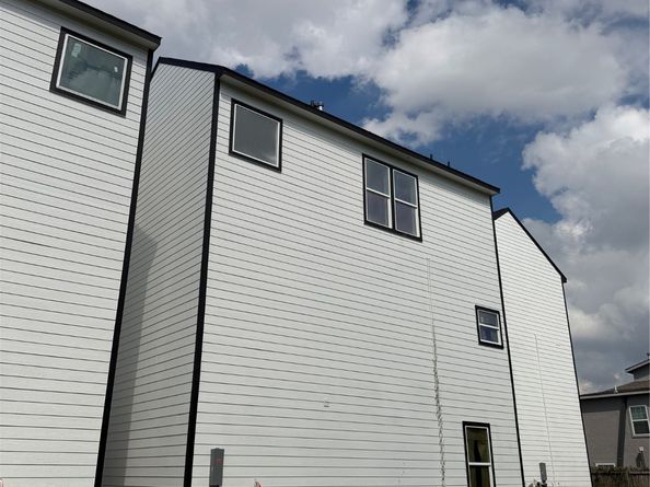 2707 Berry Street, Houston TX 77004