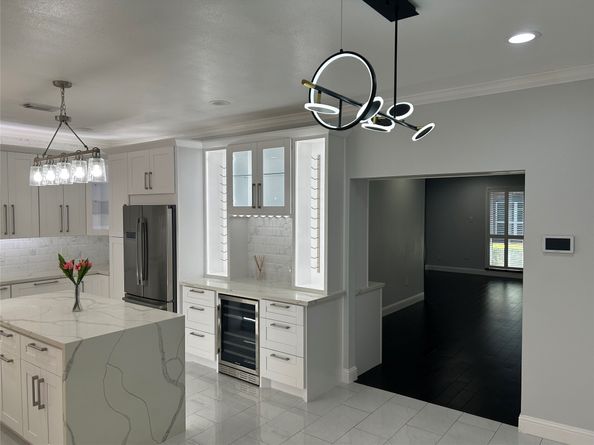 840 Threadneedle Street 220, Houston TX 77079