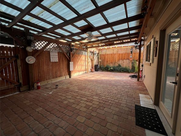 840 Threadneedle Street 220, Houston TX 77079