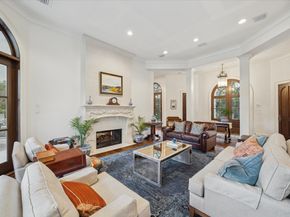 47 N Regent Oak, The Woodlands TX 77381